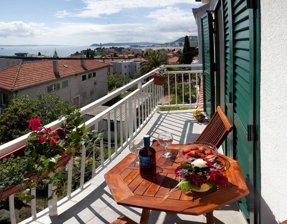 Apartment Firule Sandy Beach Split Bagian luar foto