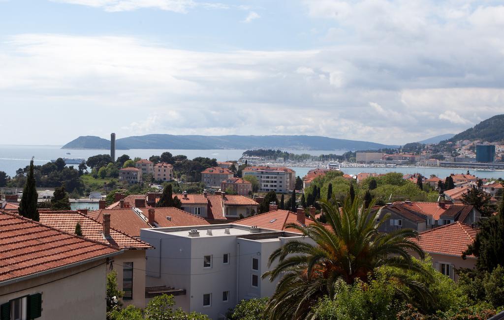 Apartment Firule Sandy Beach Split Bagian luar foto