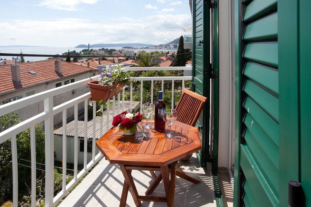 Apartment Firule Sandy Beach Split Bagian luar foto